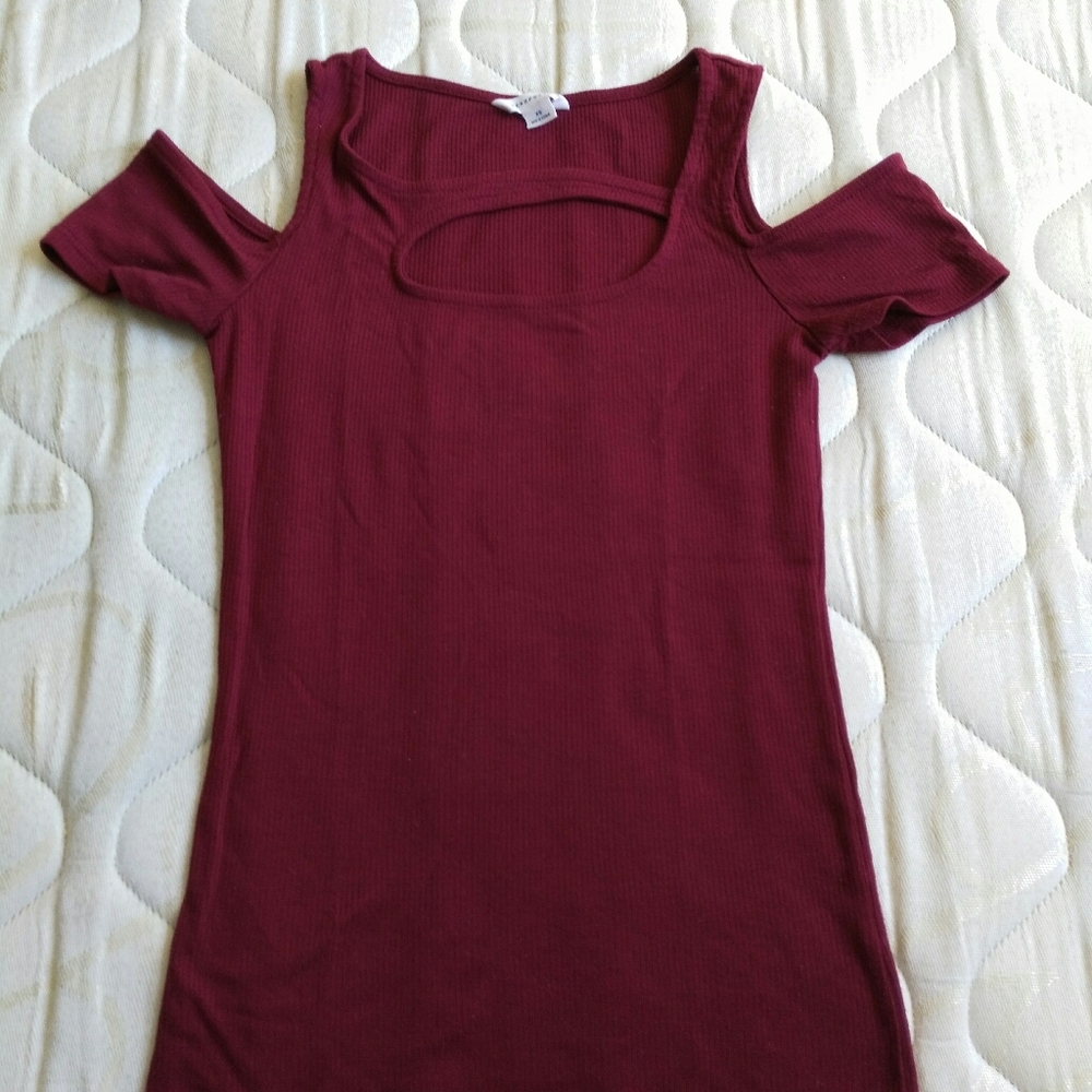 ✨5/25✨Aeropostale Tops